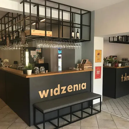 Restauracja & Punkt Widzenia *